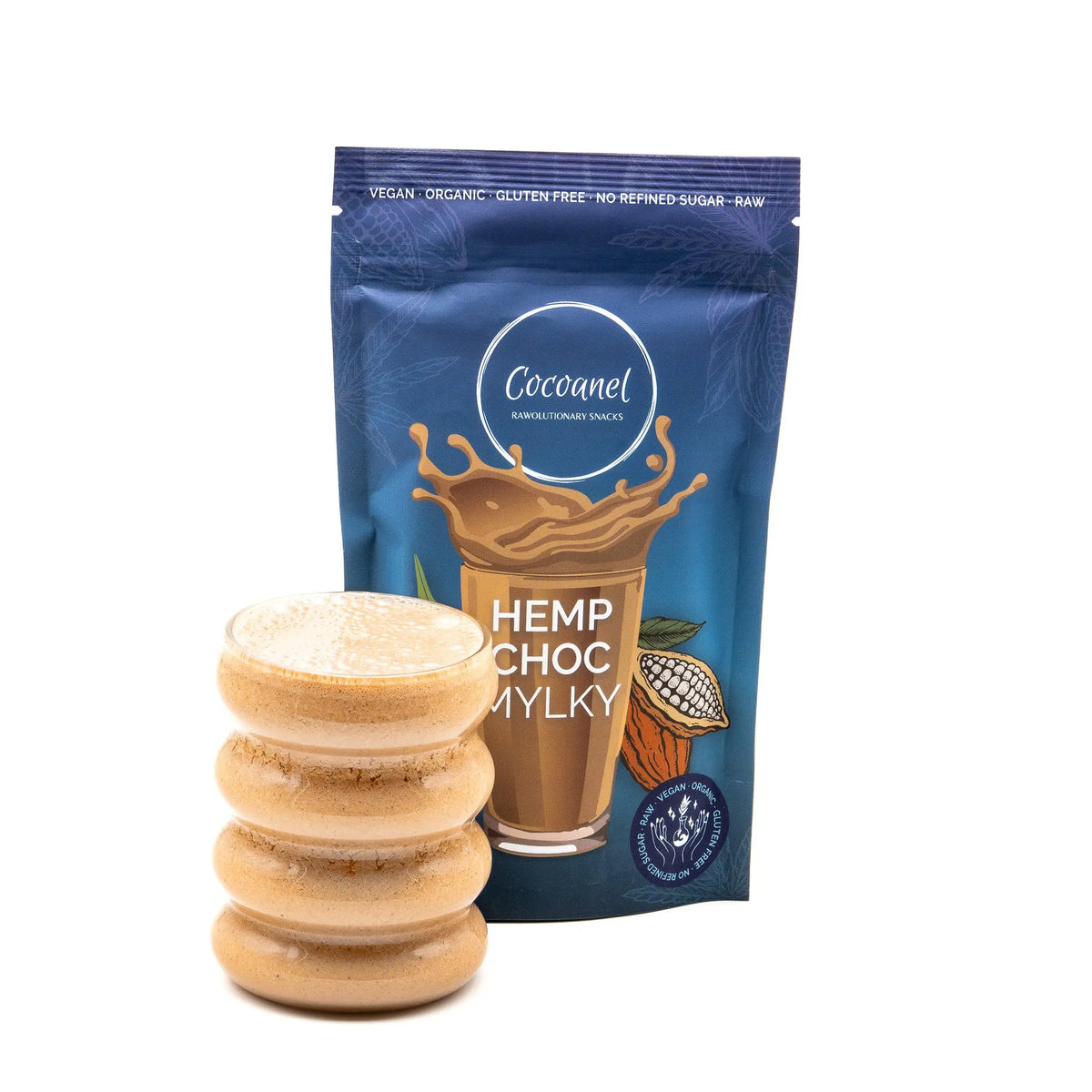 Hemp Choc Mylky: Beutel von vorne mit gefülltem Shake-Glas