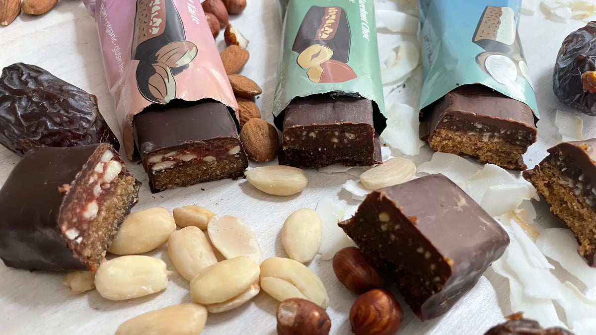 Cocoanel Riegel mit Nüssen
