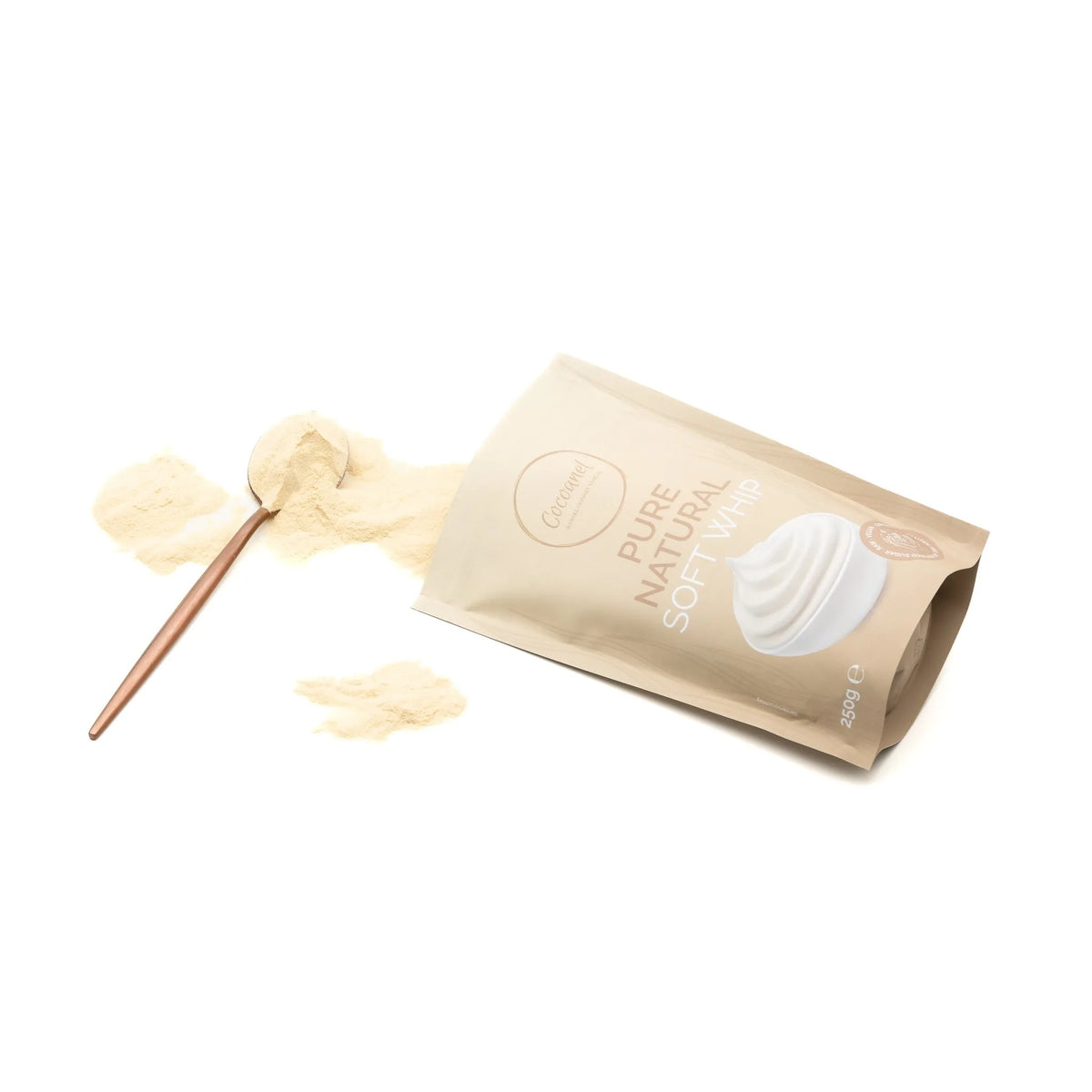 Pure Natural Soft Whip: liegender Beutel mit Pulver auf Löffel